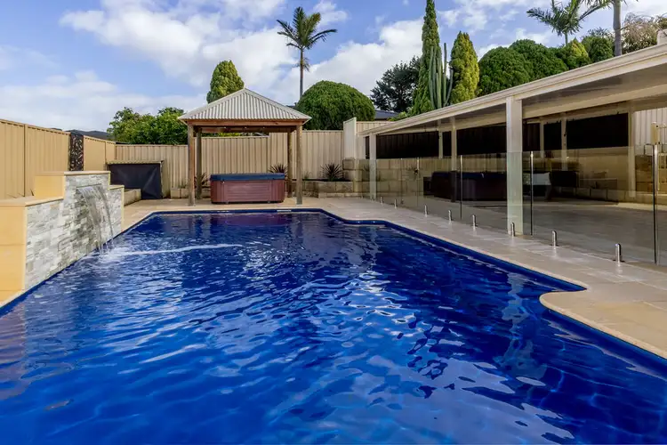 118 Beasley Road, Leeming WA 6149