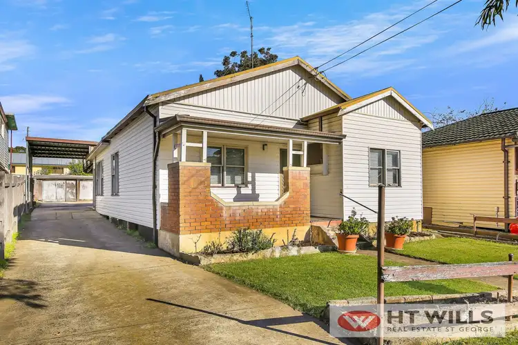 387 Forest Road, Penshurst NSW 2222