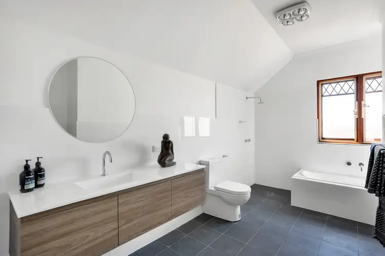Fifth view of Homely house listing, 4 Dover Court, Dover Gardens SA 5048