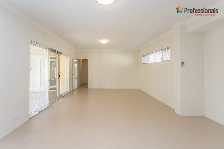 Sixth view of Homely house listing, 17 Allamanda Gate, Helena Valley WA 6056