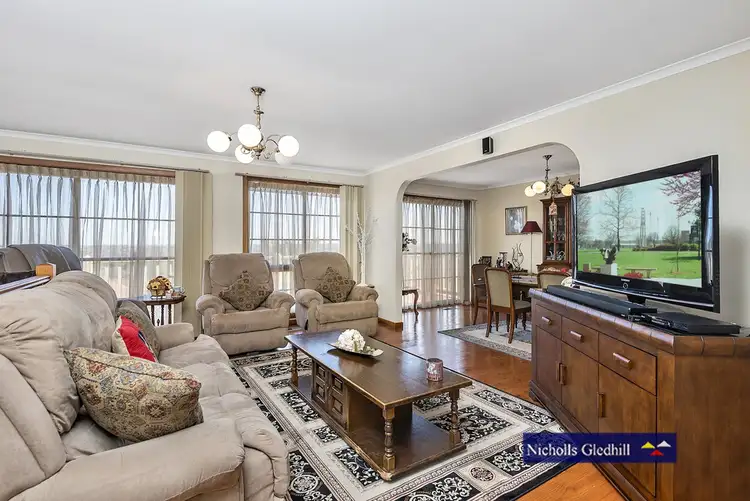 Fourth view of Homely house listing, 14 Simmonds Place, Endeavour Hills VIC 3802