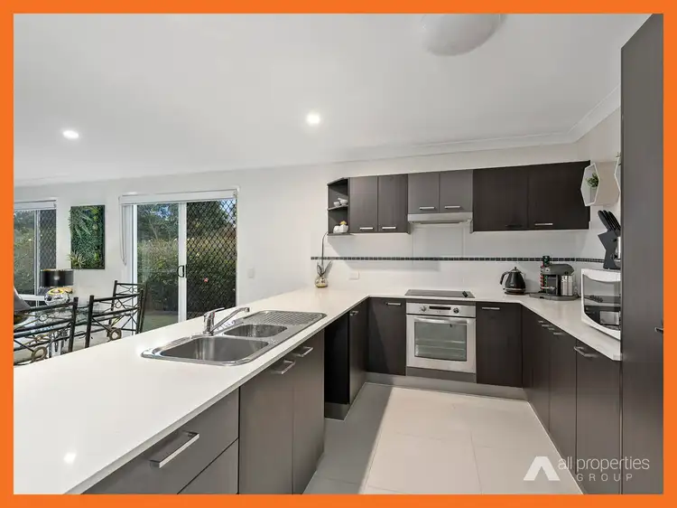 Second view of Homely house listing, 24 Weir Cl, Berrinba QLD 4117