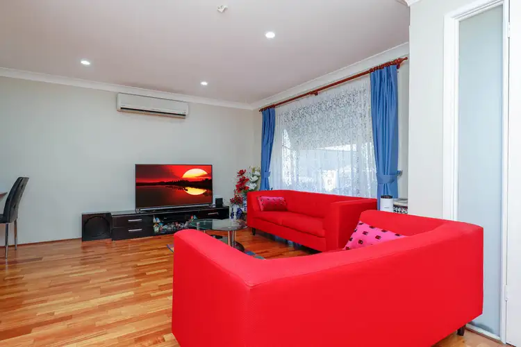Fourth view of Homely villa listing, 11/23 Second Avenue, Macquarie Fields NSW 2564