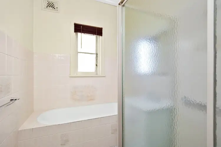 Seventh view of Homely house listing, 20 Kadwell St, Goulburn NSW 2580