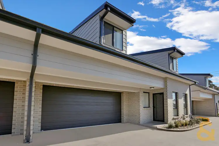 Main view of Homely townhouse listing, 2/172 Canberra Street, St Marys NSW 2760