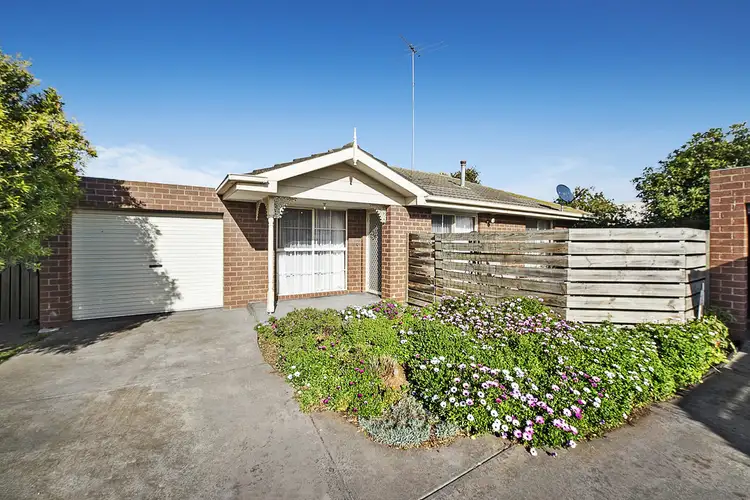 1 & 2/36 Hickey Street, Whittington VIC 3219