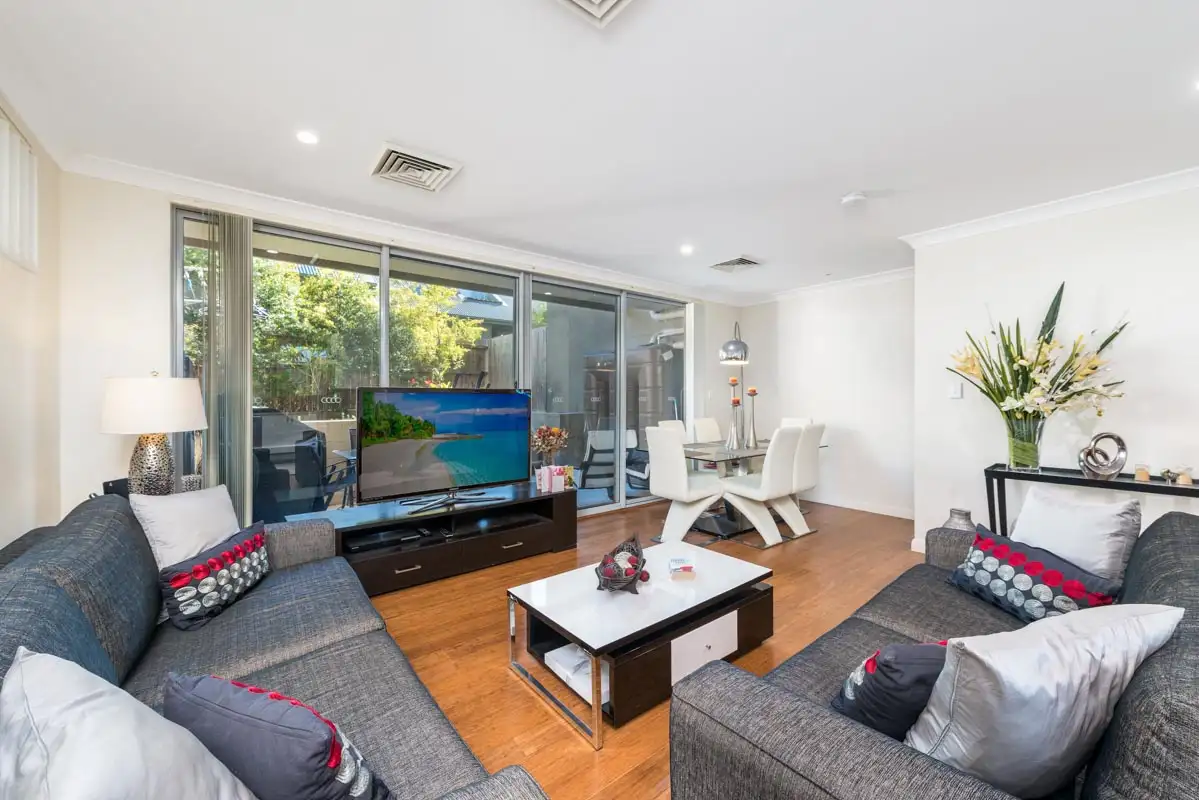 Main view of Homely townhouse listing, 3/140 Kissing Point Road, Dundas NSW 2117