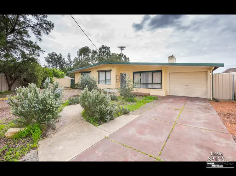 Third view of Homely house listing, 31 Lindy Way, Camillo WA 6111