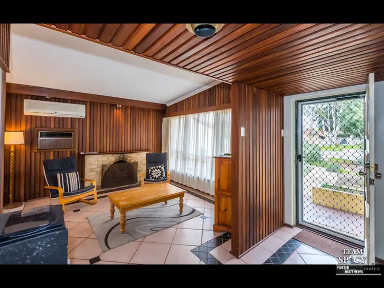 Fourth view of Homely house listing, 31 Lindy Way, Camillo WA 6111