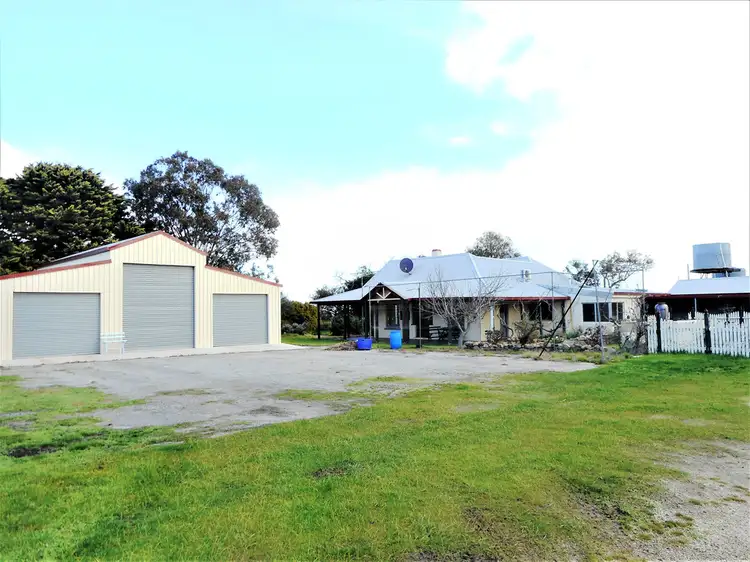 211 Cheviot Hills Road, Katanning WA 6317