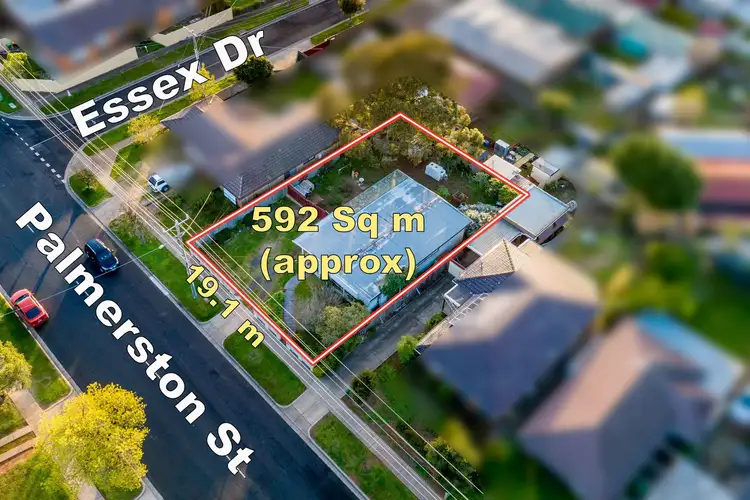 92 PALMERSTON ST, Melton VIC 3337