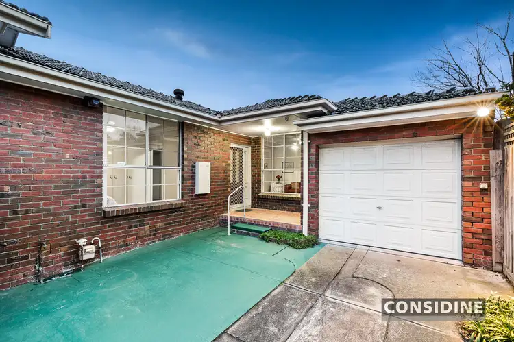 2/28 Williamson Avenue, Strathmore VIC 3041