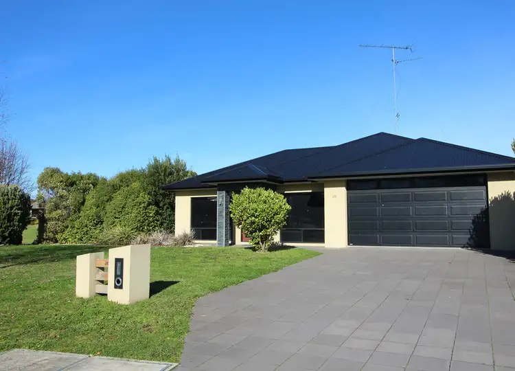 26 Lumidin Boulevard, Mount Gambier SA 5290