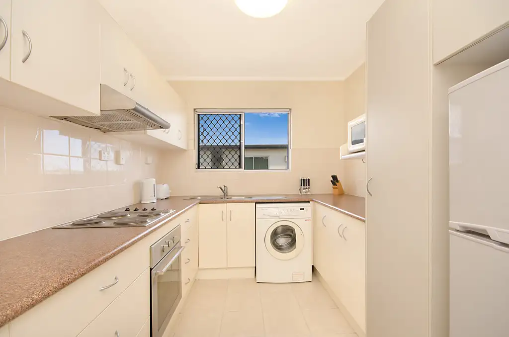 Main view of Homely unit listing, 5/15 Maroong Street, Currajong QLD 4812