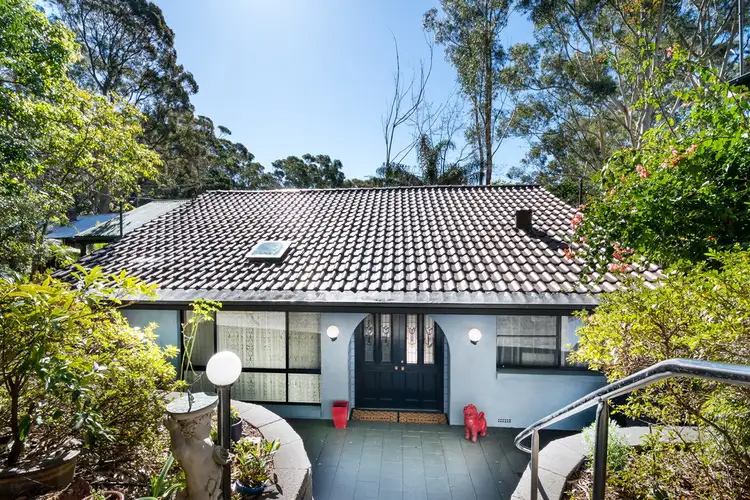 2 Elnathan Parade, Mount Pleasant NSW 2519