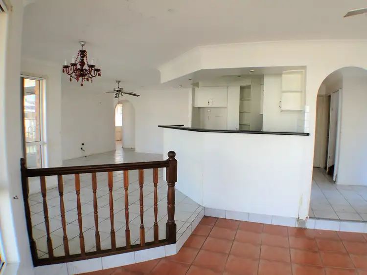 Seventh view of Homely house listing, 3 Skinner Crescent, Urangan QLD 4655