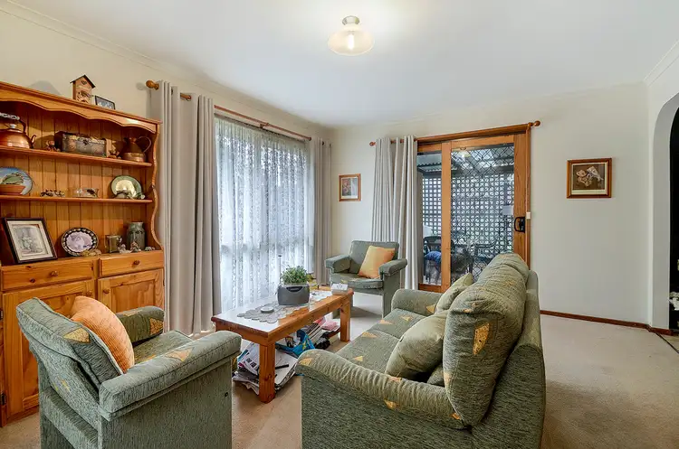 Seventh view of Homely house listing, 4 Gibb Court, Pakenham VIC 3810