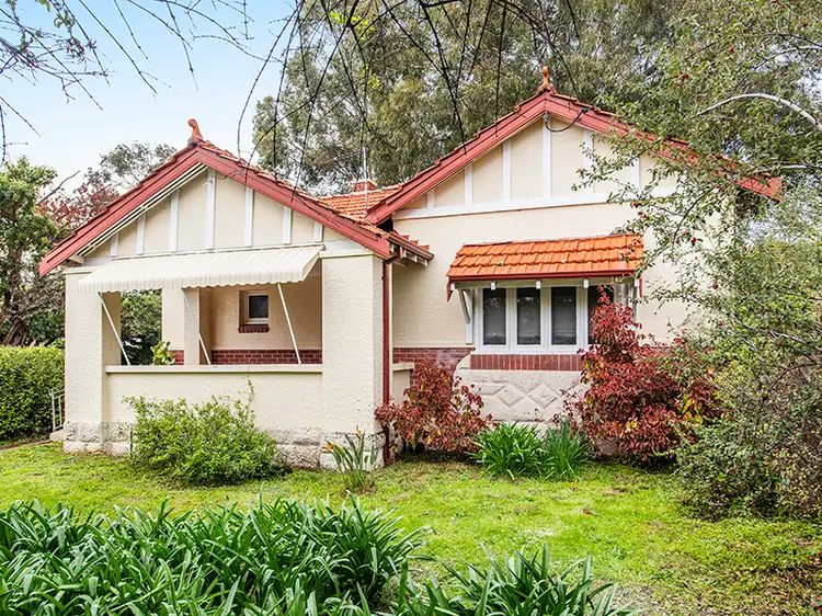 82 Monash Avenue, Nedlands WA 6009