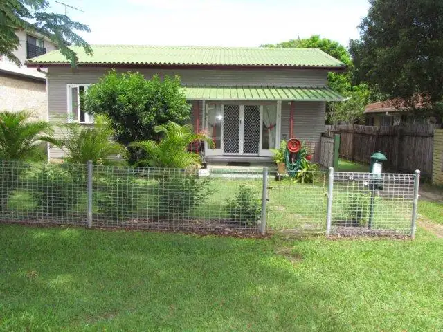 45 Arthur St, Woody Point QLD 4019