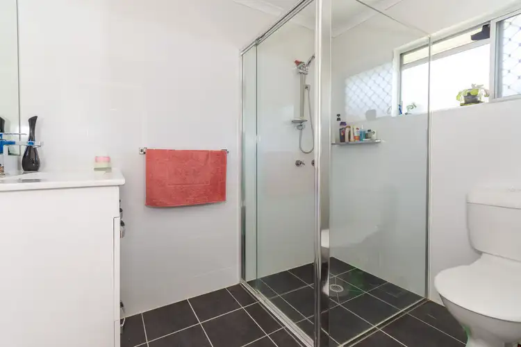 Fifth view of Homely unit listing, 1/25 McDowall Street, Bongaree QLD 4507