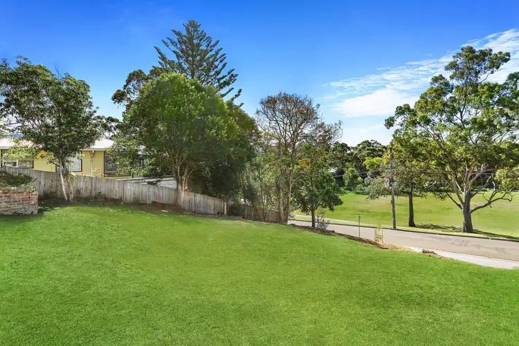 56 Risley Road, Figtree NSW 2525