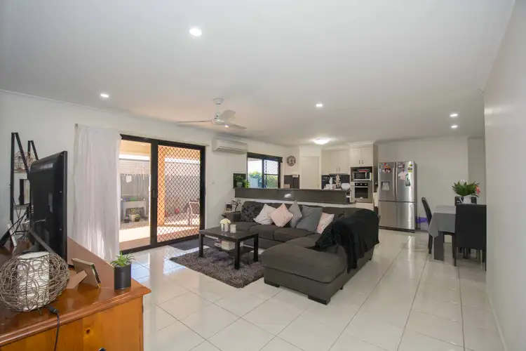 2 Banner Court, Branyan QLD 4670