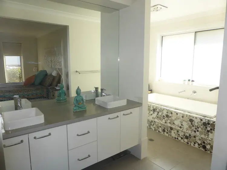Fourth view of Homely house listing, 27 Alder Avenue, Parkes NSW 2870