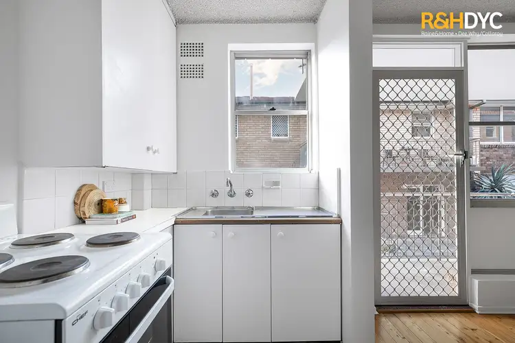 Fourth view of Homely unit listing, 7/5 Wheeler Parade, Dee Why NSW 2099