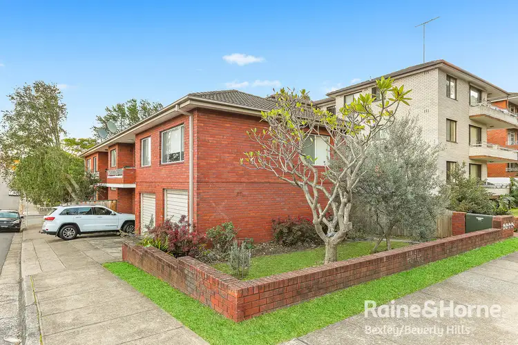2/55 St Georges Parade, Hurstville NSW 2220