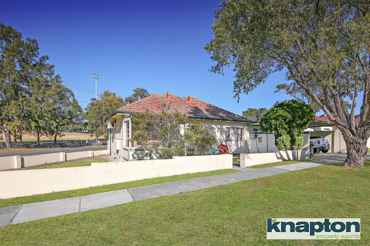 2 Chaseling Street, Greenacre NSW 2190