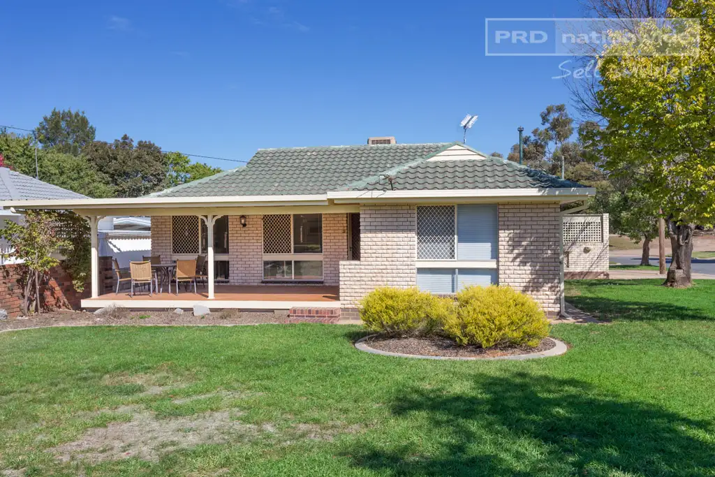 Main view of Homely house listing, 8 Craft Street, Lake Albert NSW 2650