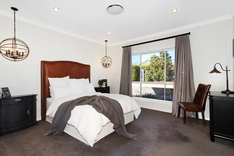 Fifth view of Homely house listing, 7 Verdelho Drive, Tamworth NSW 2340