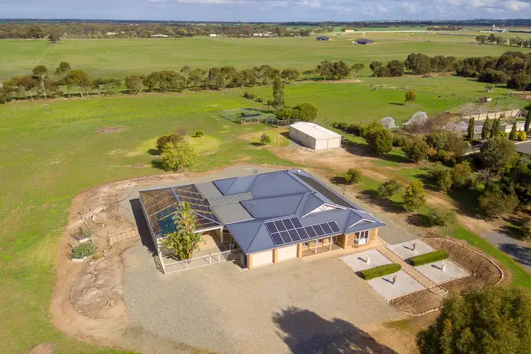 63 Trainers Way, Strathalbyn SA 5255