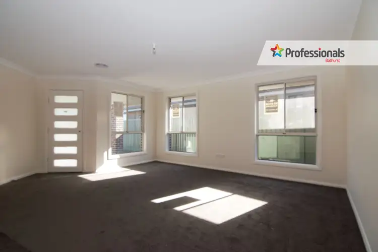 Third view of Homely house listing, 6 Matthews Street, Windradyne NSW 2795