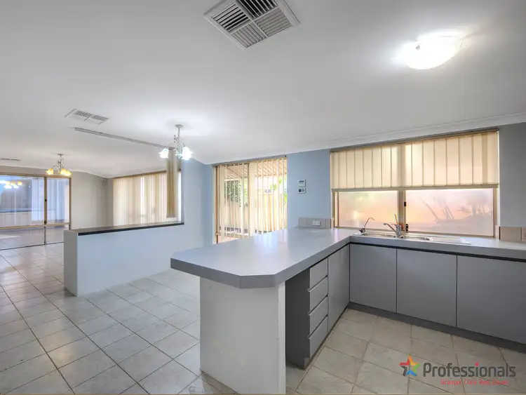 Sixth view of Homely house listing, 2 Bampton Lane, Ballajura WA 6066