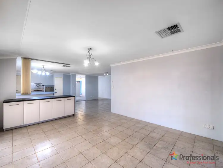 Seventh view of Homely house listing, 2 Bampton Lane, Ballajura WA 6066