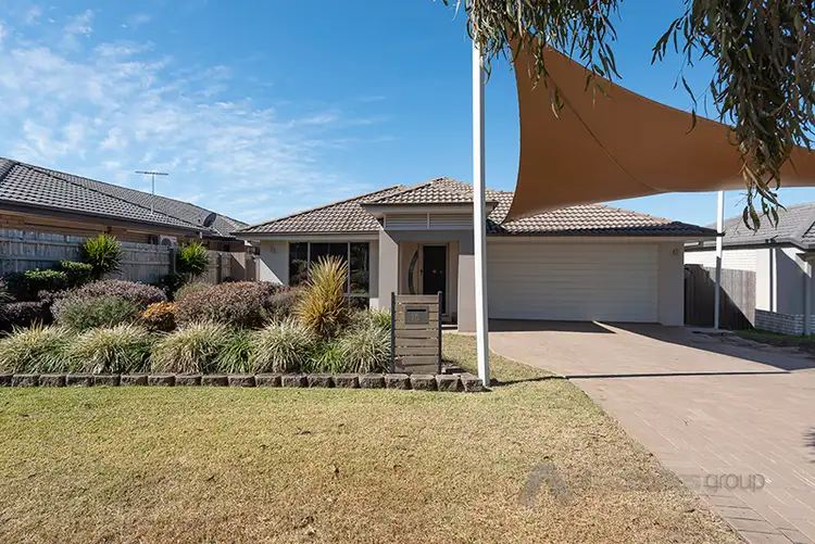10 Acacia Street, Heathwood QLD 4110