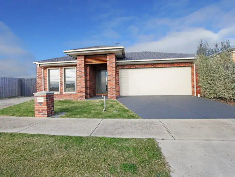 82 Grove Road, Grovedale VIC 3216
