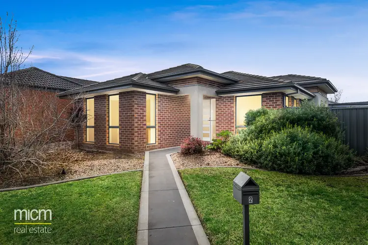 2 Ormesby Place, Deer Park VIC 3023