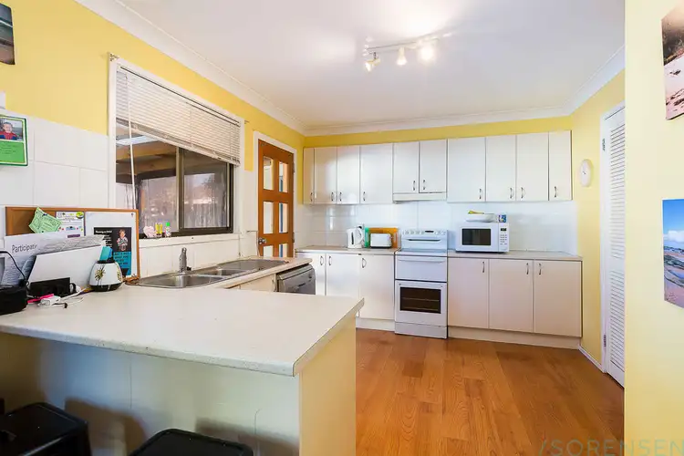 18 Dalnott Road, Gorokan NSW 2263