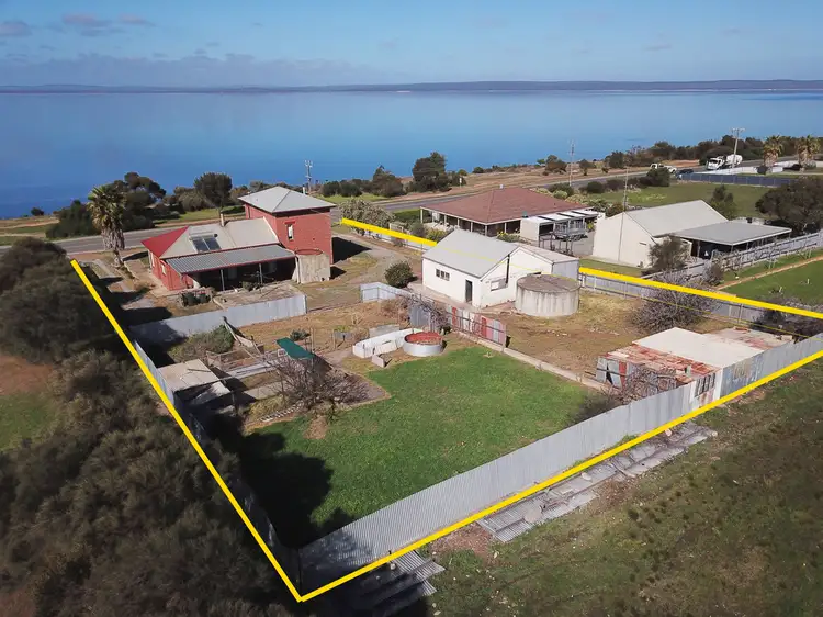 134 Proper Bay Road, Port Lincoln SA 5606