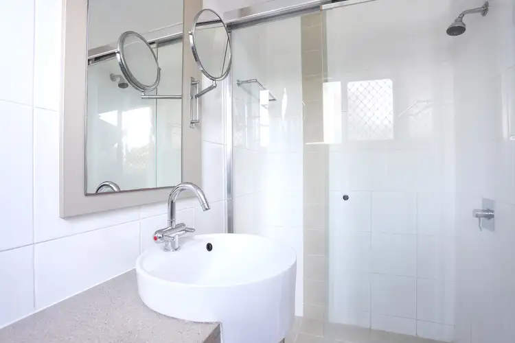 Sixth view of Homely unit listing, 5/33 Station Avenue, Gaythorne QLD 4051
