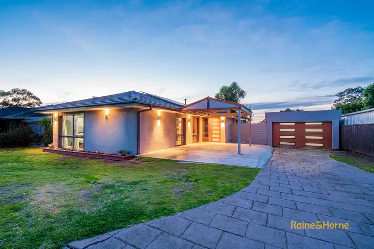 3 KALYPTOS WALK, Cranbourne VIC 3977