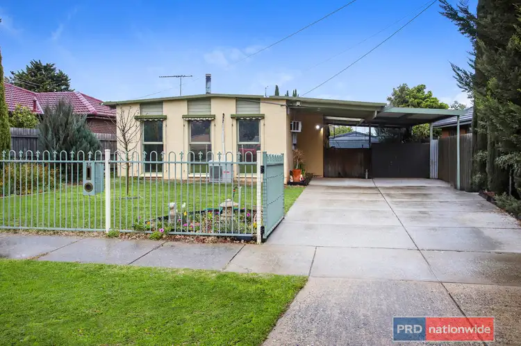 37 Falcon Drive, Melton VIC 3337
