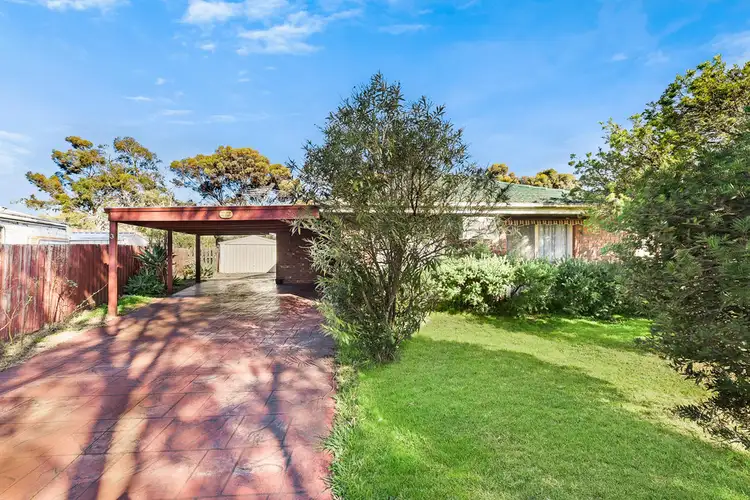 Second view of Homely house listing, 3 Manning Close, Hampton Park VIC 3976