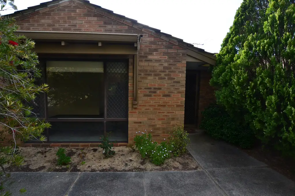 Main view of Homely house listing, 5 Fordham Drive, Swan View WA 6056