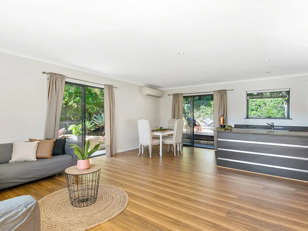 Main view of Homely house listing, 10 HELMHOLD STREET, Wynnum QLD 4178