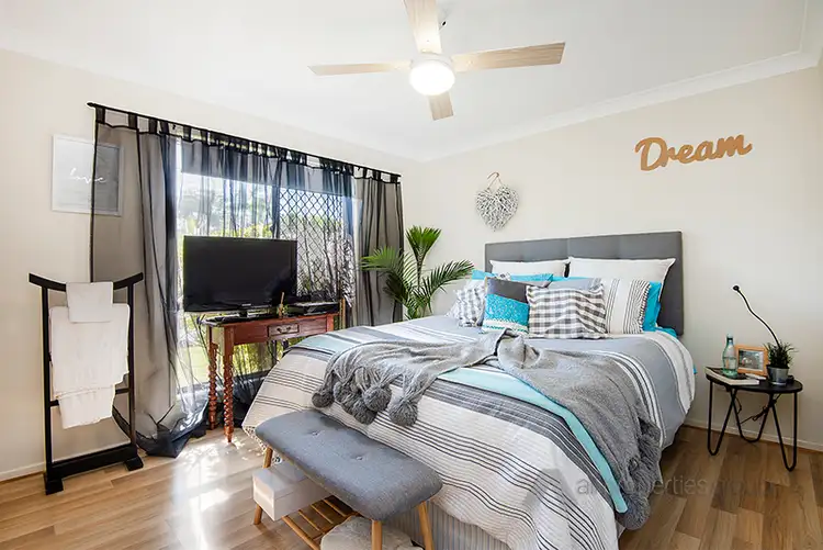 94 Mackellar Drive, Boronia Heights QLD 4124