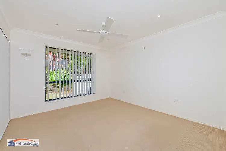 Sixth view of Homely house listing, 40 Fiona Crescent, Lake Cathie NSW 2445