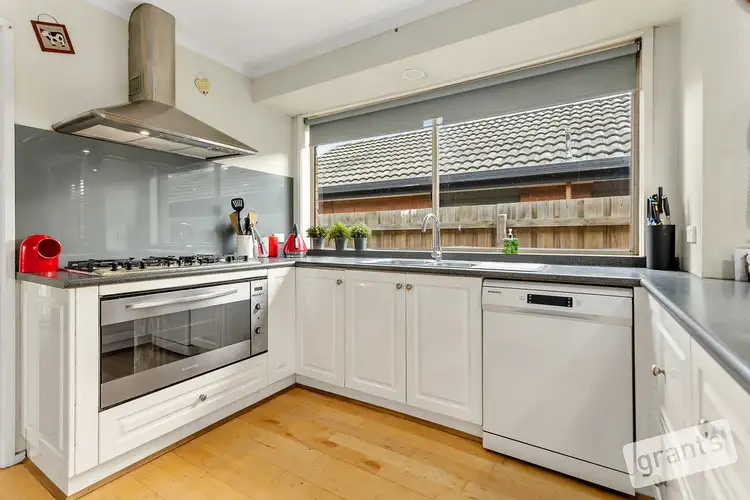 Second view of Homely house listing, 7 Louisa Court, Narre Warren VIC 3805